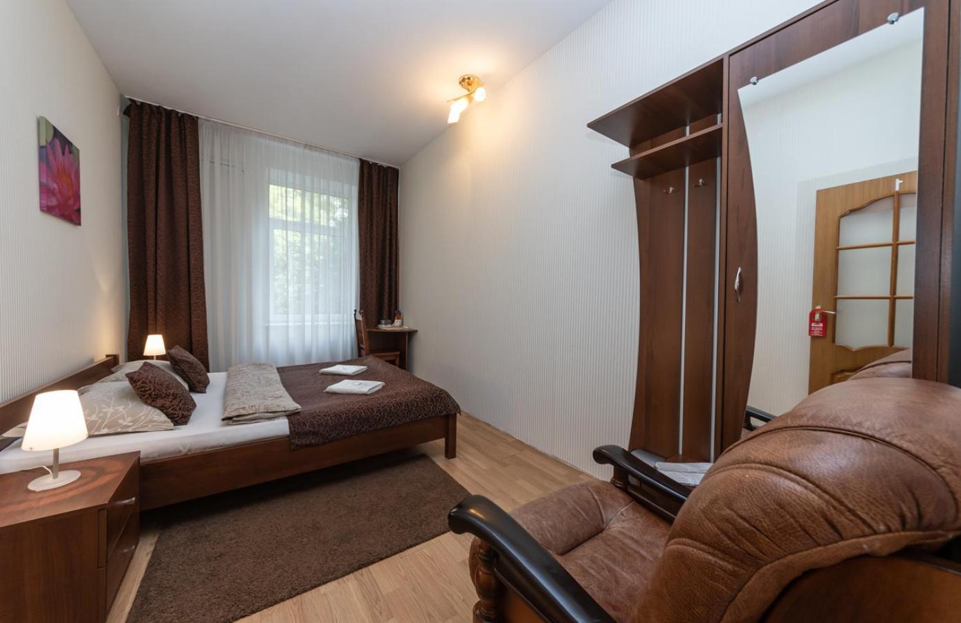 Mini-Hotel Guest Residence Kyiv Exterior foto